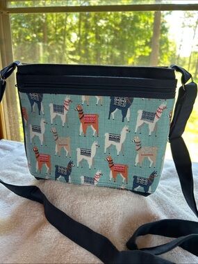 Pink Kiss Purses Cute Llama Crossbody Bag in Aqua and Navy, NWOT
